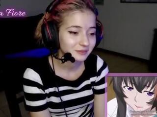 18yo youtuber consigue oversexed observando hentai durante la corriente y masturba - emma fiore