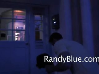 Jarrett rex toevallig crawls in bed met johnny hazzard maar neither lijken ook quick naar kick de ander een uit en missen uit op alle de hardcore neuken, zuigen en rimmen that\'s over naar gebeuren.