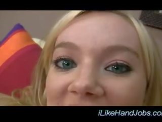 Slutty liz suteikia bj ir hj